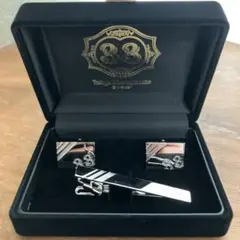 【新品】ディズニーランド　クラブ33 カフス　ネクタイピン　最終値引き 71PnjIJe9tL._UF350,350_QL80_.jpg