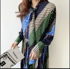 Libby&Rose レトロ ヴィンテージ ボウタイ付き プリーツワンピース