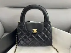 Chanel ブラック ショルダーバッグ