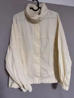 ユニクロ　UVカットユーティリティブルゾン　UNIQLO Lサイズ　ナチュラル