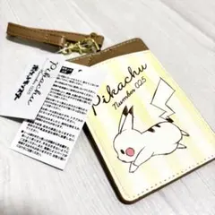 ピカチュウ　パスケース　2wayリール　ポケモン　定期ケース