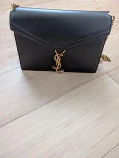 サンローラン YSL チェーンショルダーバッグ