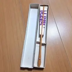 日本舞踊用 紫と白の花模様 扇子
