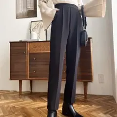 moment+ センタープレススラックス テーパードパンツ Sサイズ ブラック