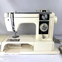 ※簡易動作確認※　ジャノメミシン JANOME MODEL 813 Yahoo!オークション - JANOME MODEL 813 ジャノメ ミシン 美品