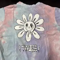 TWICE World in A Day 公式Tシャツ