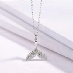 CZホエールテールレディースネックレス
