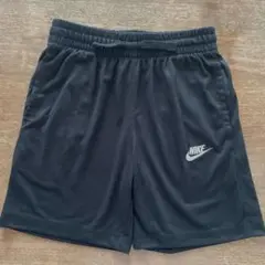 NIKE ナイキ 145 黒 ハーフパンツ M