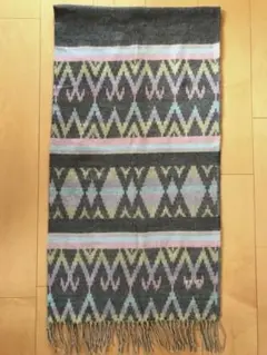【週末限定値下げ】FENDI マフラー ストール 膝掛け パステル 総柄