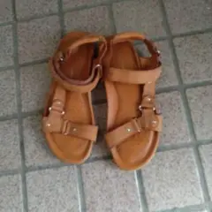 イタリアGEOXサするンダル