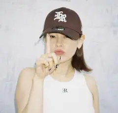 ER LOGO CAP / BEIGE / EMMA エマ ER LOGO CAP / BEIGE / EMMA エマ - 帽子 - 帽子