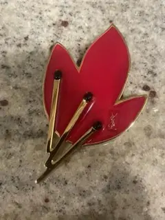 サンローラン Saint Laurent ブローチ
