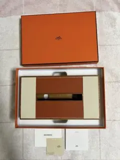 新品未使用✳︎HERMES✳︎木製ティッシュボックス✳︎ティッシュケース