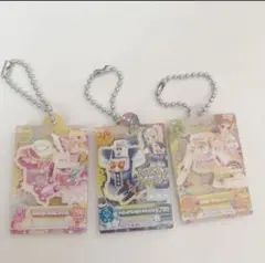 アイカツ　ガシャポン　アクリルチャーム　いちご　ユリカ　おとめ