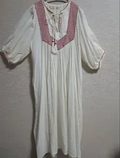 Item thumbnail for item b9b92c98-b270-4b73-a286-d31152a24101