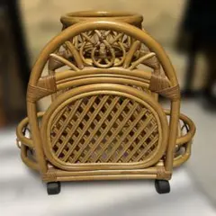 ラタン　藤キャスター付きプランター台
