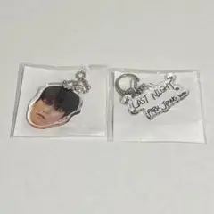 treasure ジョンウ last night 顔アクキー