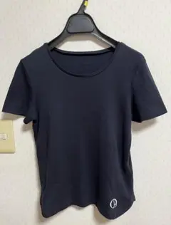 【クリスチャンオジャール】Tシャツネイビー　ロゴ入り　カジュアル