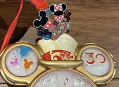 光るおもちゃ★東京ディズニーランド　30周年　ハピネスシェア　ペンダントライト