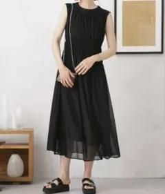 新品同様 ナノユニバース ロング ワンピース シフォン シャーリング シアー 黒
