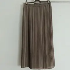 週末タイムセール！未使用ユニクロ　シフォン プリーツスカートサイズM