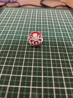 marvel ヒドラ　ピンバッジ