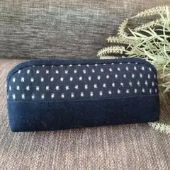 ハンドメイド　ネイビー ドット柄 ポーチ　ペンケース