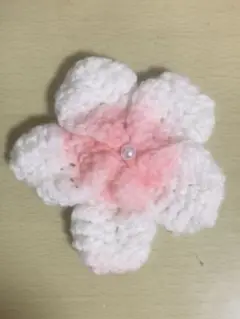 かぎ編み プルメリア クリップ