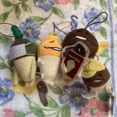 なめこキャラクター ぬいぐるみ4個セット