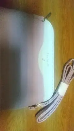 Luria４℃ショルダーバッグ