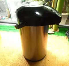 Item thumbnail for item 25657454-5703-495d-b74e-cb4c7e6e35af