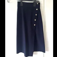 美品　TARA JARMON タラジャーモン　紺　ゴールド　ラップ風　スカート