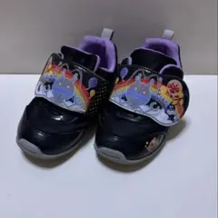 Item thumbnail for item e93c9289-0b65-45ed-9e3b-3f6115998103