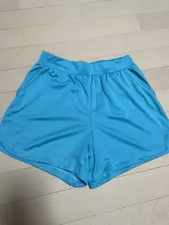 GU スポーツウェア　ショートパンツ