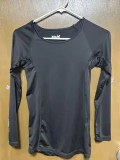 kitson ブラック 長袖シャツ スポーツインナー