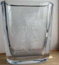 限定品　モーゼル　ツイストベース　緑色ガラス花瓶 Moser 限定品 モーゼル ツイストベース 緑色ガラス花瓶 Moser