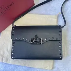 VALENTINO ロックスタッズ ショルダーバッグ