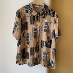 ヴィンテージ　レトロ　柄シャツ　オーバーサイズ　ポリエステル製100％　17R