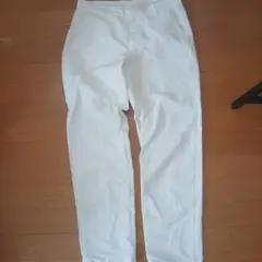 ホワイトパンツ サイズ6 波模様