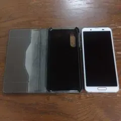 AQUOS SH-M12 (SIMフリー) シルバーホワイト