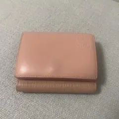 ロエベ 三つ折り財布