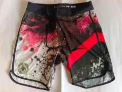 ALLOUT STAGE SHORTS STORMBRINGER (RED)