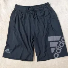adidas アディダス　メンズ ハーフパンツ　スポーツウェア size:M
