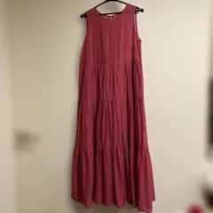 【美品】ノースリーブ ティアード ロングワンピース ピンク