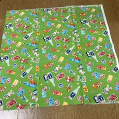 キャラクター柄 コットン生地 緑色