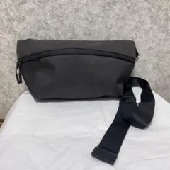 国内完売品　ウェクスレイ ボディバック WEXLEY SLING BAG 黒 2025年最新】wexley sling bagの人気アイテム - メルカリ