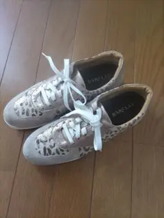 バークレーBARCLAY ベージュ レオパード スニーカー