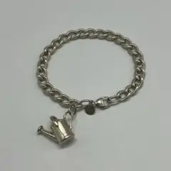 Item thumbnail for item 3cf8a58e-7e27-4c0c-b221-a0111ab20d9b