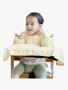 【ra kuras】お食事エプロン　服が汚れず、お掃除が楽に