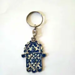 新品　海外おみやげ　青いエナメル手形キーホルダー